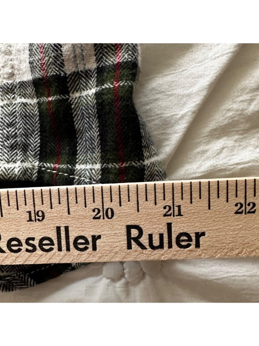 Arizona Plaid Flannel Shacket w/Corduroy Collar Zip Front White/Green/Red/Black - Picture 8 of 11
